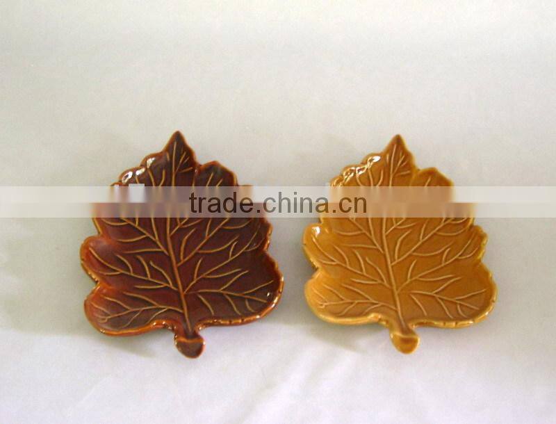 ceramic brown color leaf plate wholesale