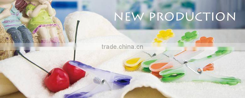 Plastic houseware clothes hanger FLH003