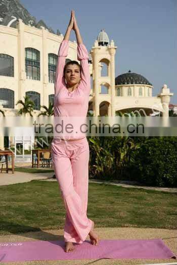 Fashionable Ladies Yoga wear / New design elegant yoga wear / OEM ladies gym wear