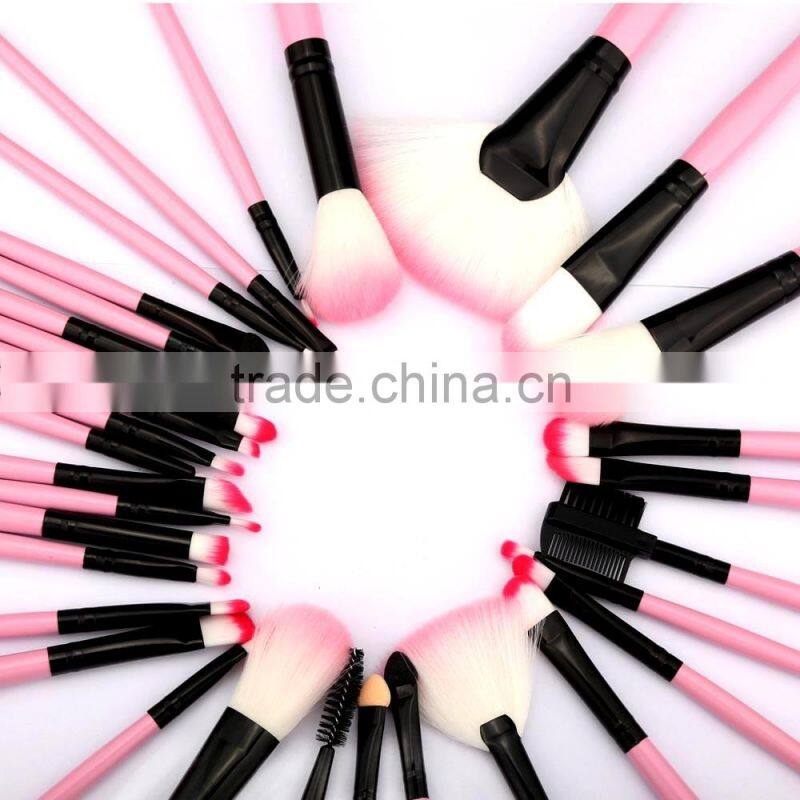 China Manufactureers Wood Handle Cheap 32PCS Cosmetic Brushes