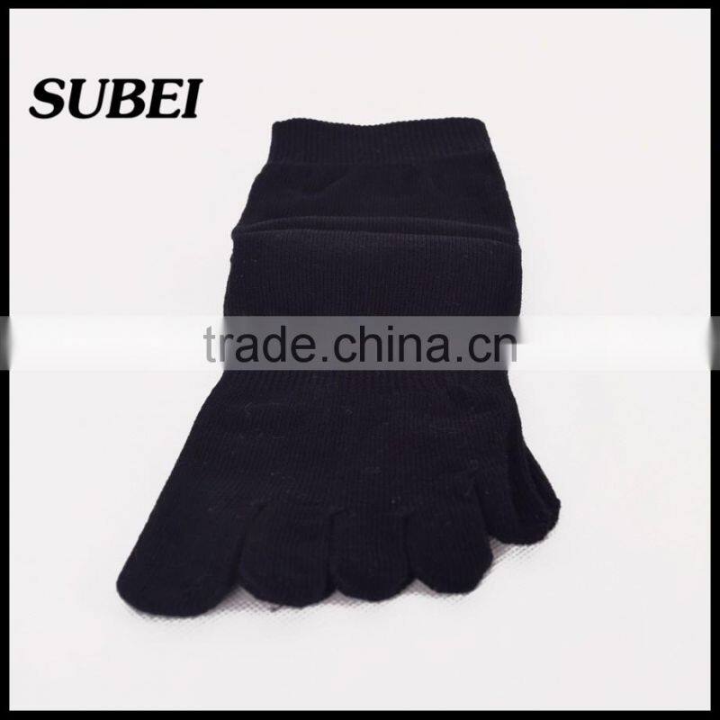 wholesale socks five toe black socks for men