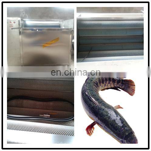 Stainless Steel Fish Scale Peeling Machine/Fish Cleaning Machine