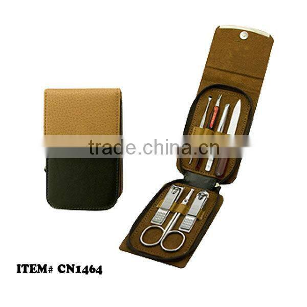 Gift manicure set in pu leather pouch