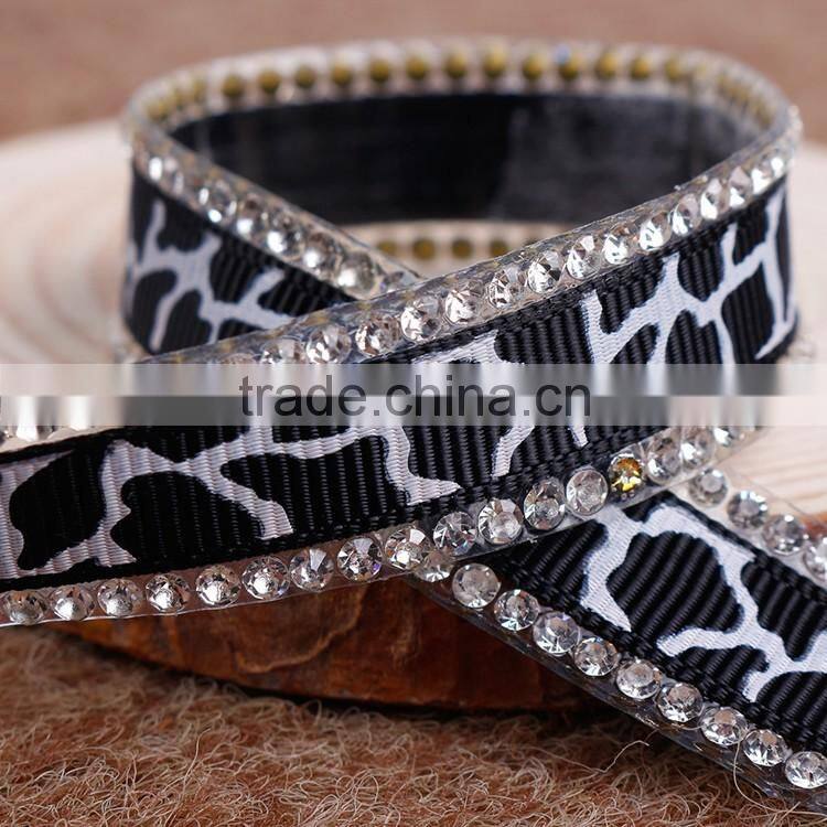 China New Fashion Customized Grosgrain Chain Printed Rhinestone Woven Tape With Hotfix Adhesive