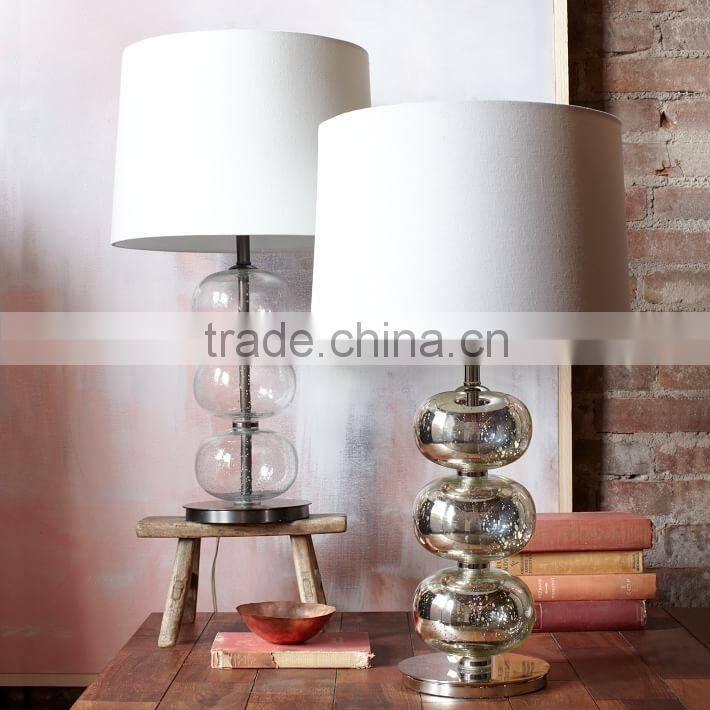 0627-11 Strung together like beads on a necklace, the Abacus Glass act Clear Table Lamp