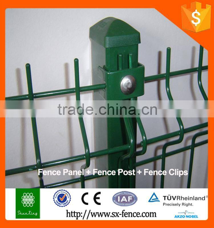 Used metal fencing posts