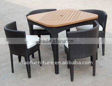 Hot sell BLACK wicker dining table with chairs 4 SEATER