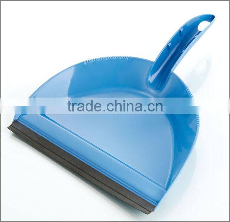 long handle cheap mini plastic dustpan DL9001