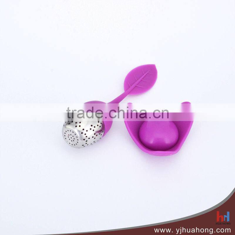 Wholesale 100% food grade colorful stainless steel&silicone leaf tea infuser