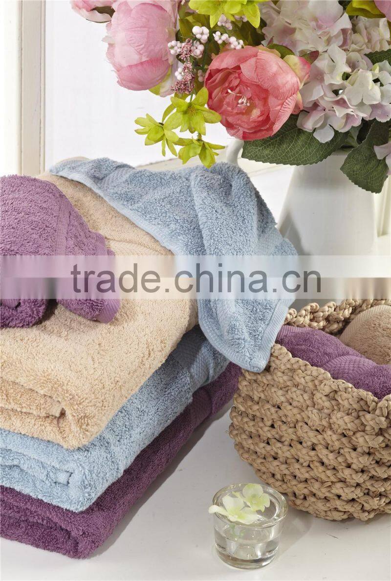 Superior Durability Wholesale 100% Cotton Dyed Jacquard Hand Towel