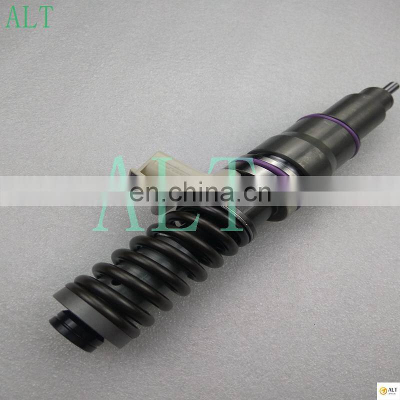 Fuel injector 22339883 for VOLVO
