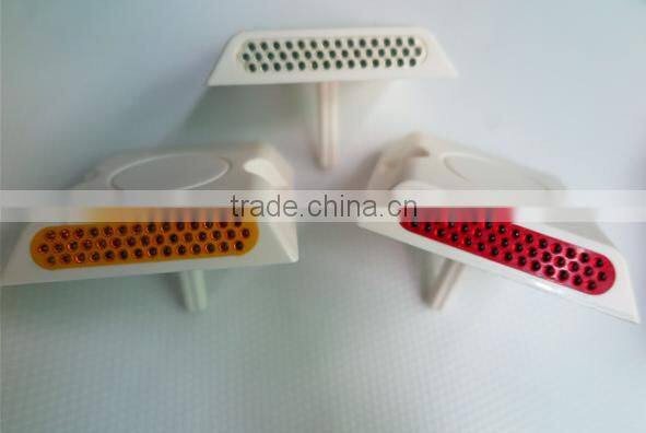 Best selling roadway 43 beads plastic 100% reflective road stud