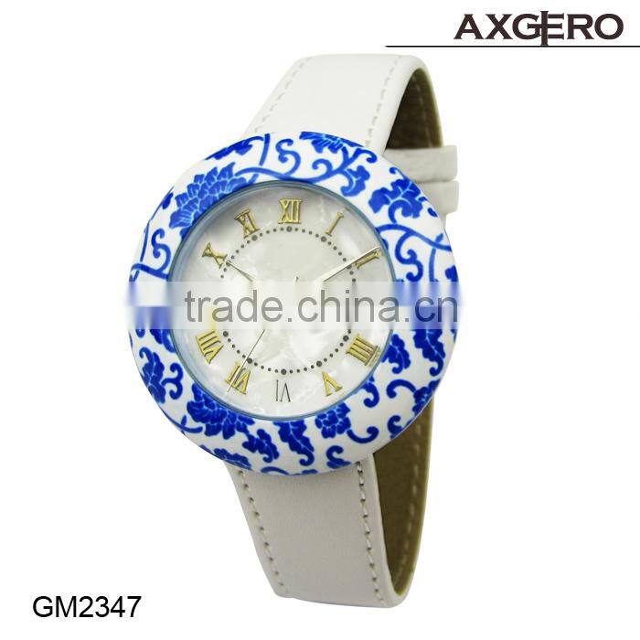 2016 new arrival fashion vintage quartz leather watch women