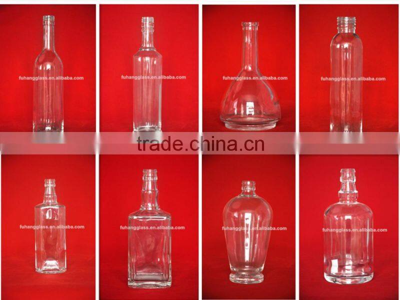 750ml red painted square glass bottle with cork