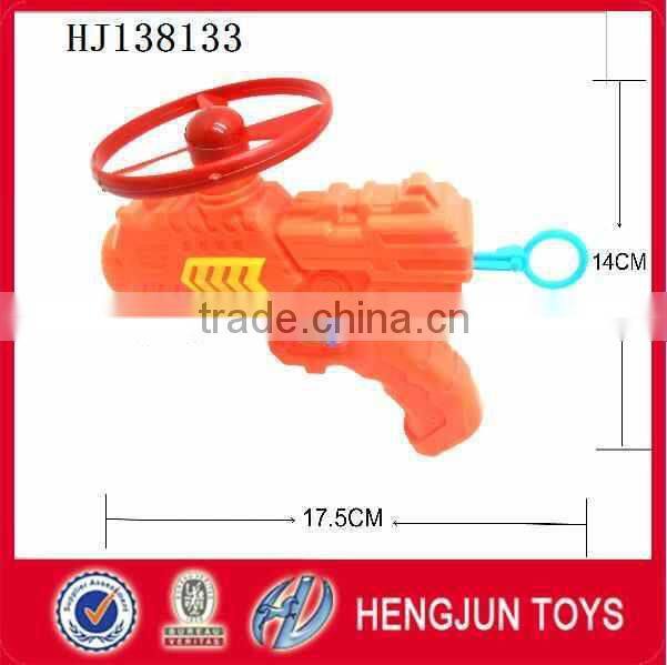 shantou Interesting plastic table tennis toy gun with Frisbee, gyro for sale