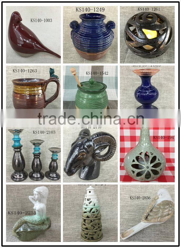 Glazed green porcelain dish plate in emerald green