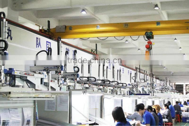 Pick And Place Robotic Arm For Injection Molding Machine