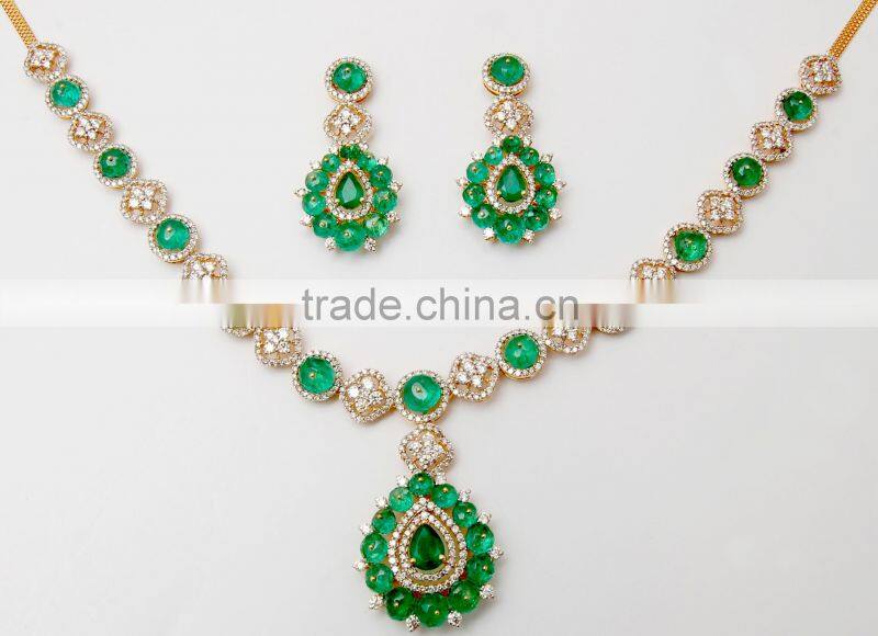 Solitaire Round Diamond White Gold Chain Pendant Earrings Set