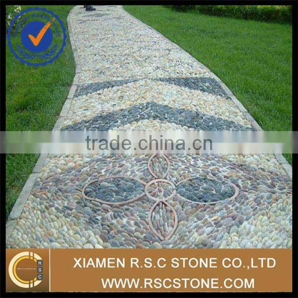 Black and white garden pebble stone decoration