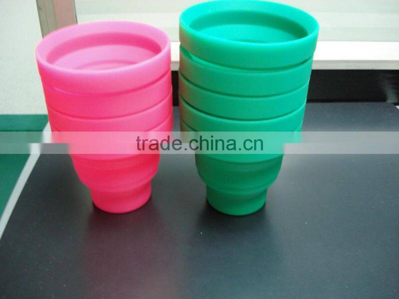 Lovely Portable Silicone Retractable Outdoor Travel Camping Folding Cup