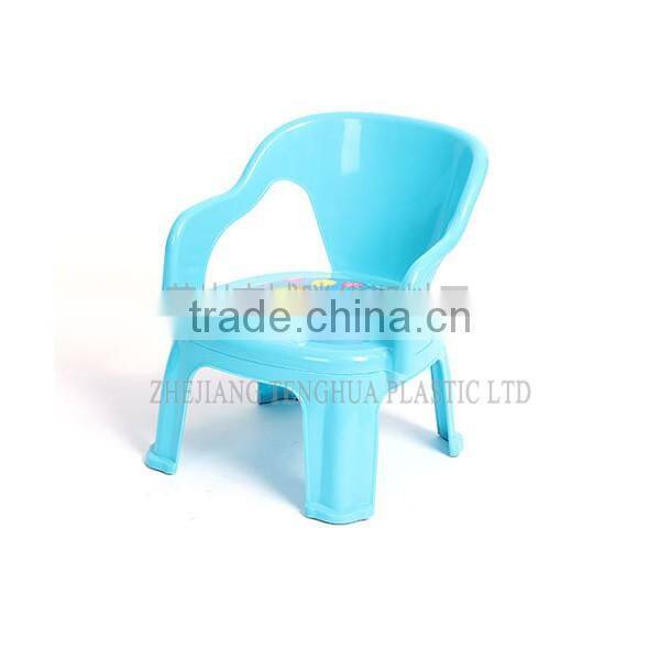 Hot-selling and Eco-friendly Plastic Chair, Baby Chair with Sound