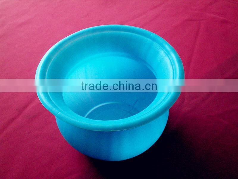 spittoons, plastic spitton, spittoon buckets, spittoons