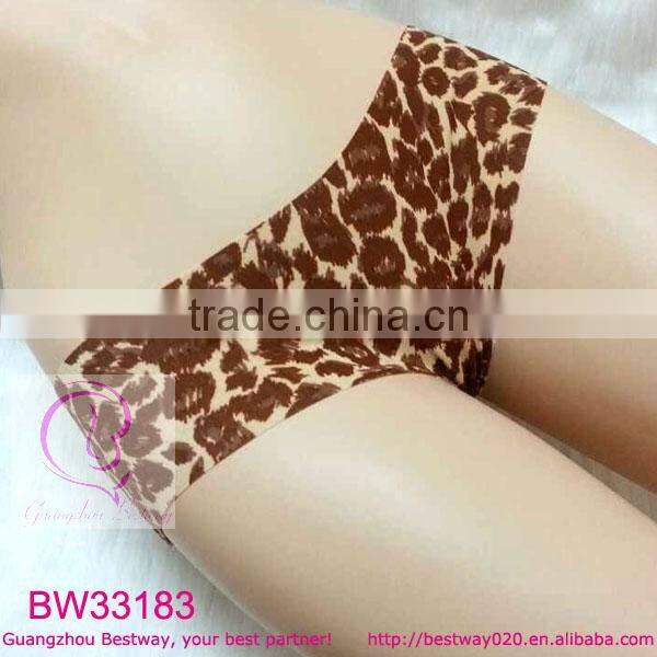 Women seamless underwear