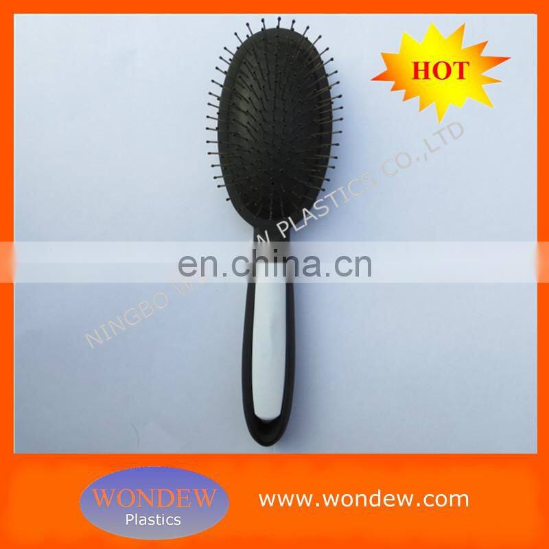 Rubber brush for Hair salon