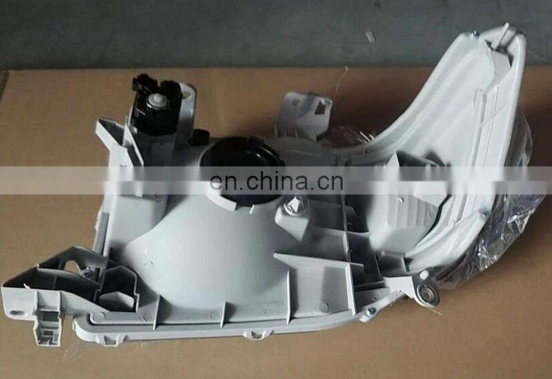 81130-60C40 81130-60C50 Head Lamp for Landcruiser HZJ79