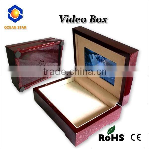 peg hooks cardboard display with lcd video player ,peg hooks cardboard display maker