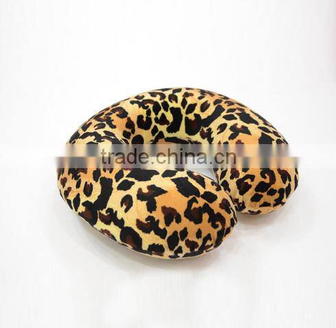 Lovely Memory Foam U-shape Neck Rest Pillow in Leopard Print