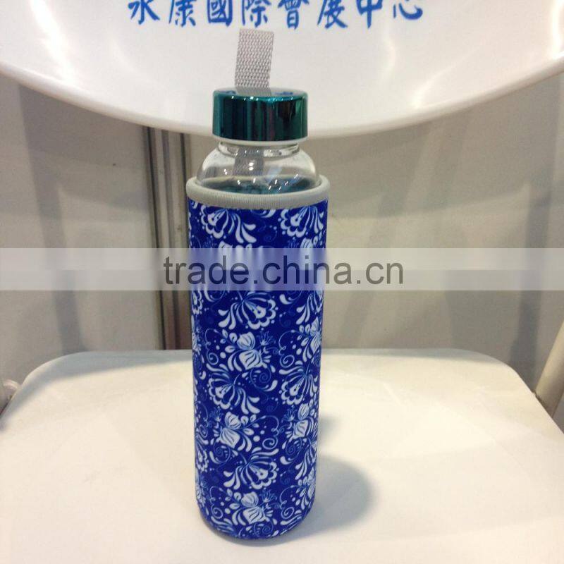 Customizable stylish neoprene bottle carrier