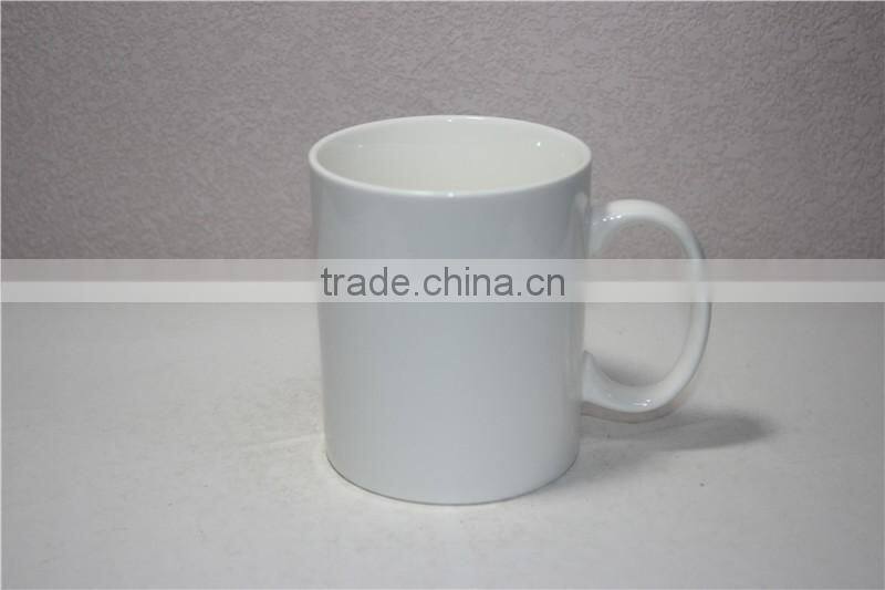 Customize 11oz regular shape porcelain white mugs for advertising