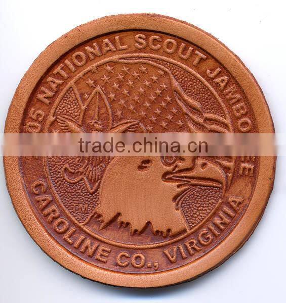 Custom debossed ,embossed round brown leather patch for jeans