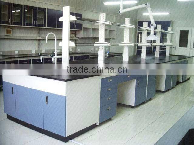 laboratory corner table