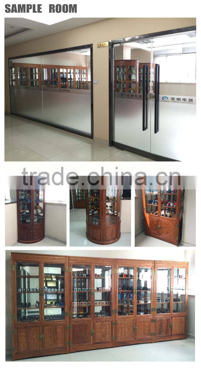 Cam switch YMW26-63/1GS with padlock changeover rotary switch 1 stage 2 positions on-off 4 terminals 63A Ui 690V sliver contacts