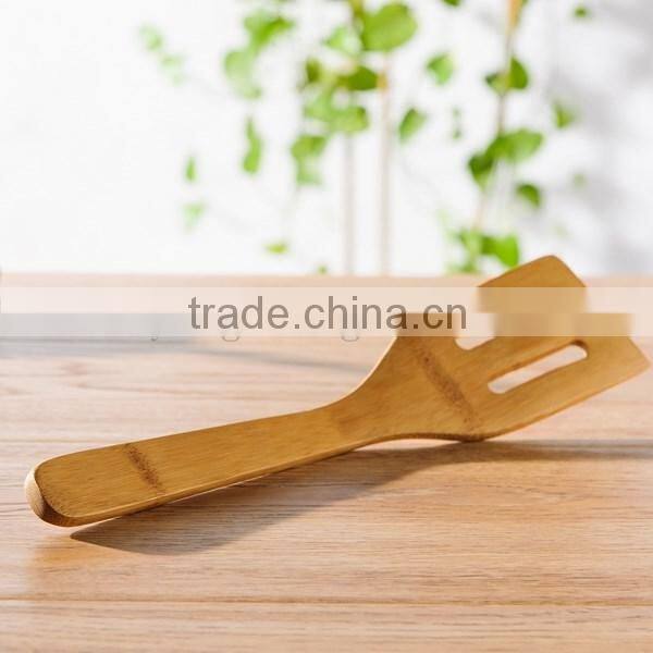 Bamboo slotted scoop