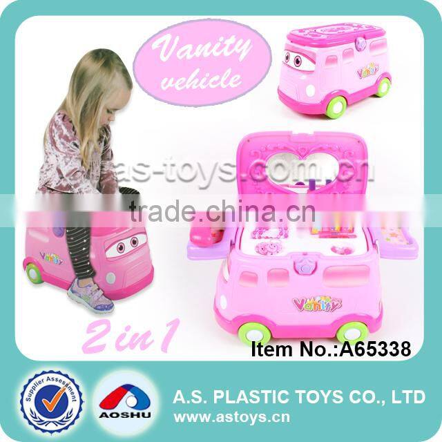 New product 2 in 1 sliding ride on car small doctor cart toy with light and music