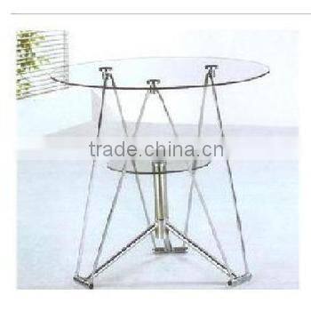 Table countertop glass in living room