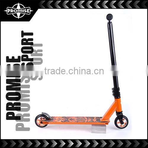 Elegant & Customized aluminium foot scooter with 130mm rubber wheel