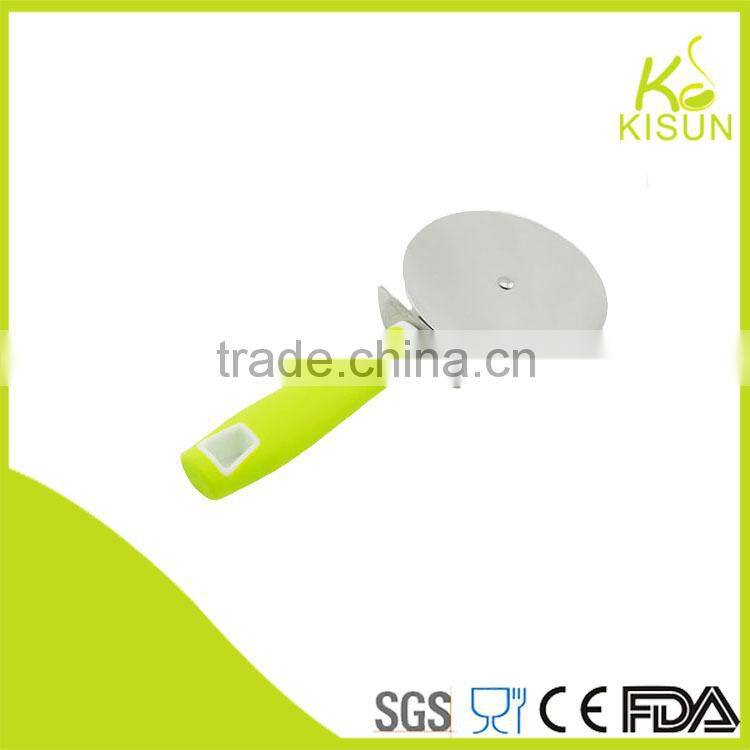 TPR +PP handle big size pizza cutter