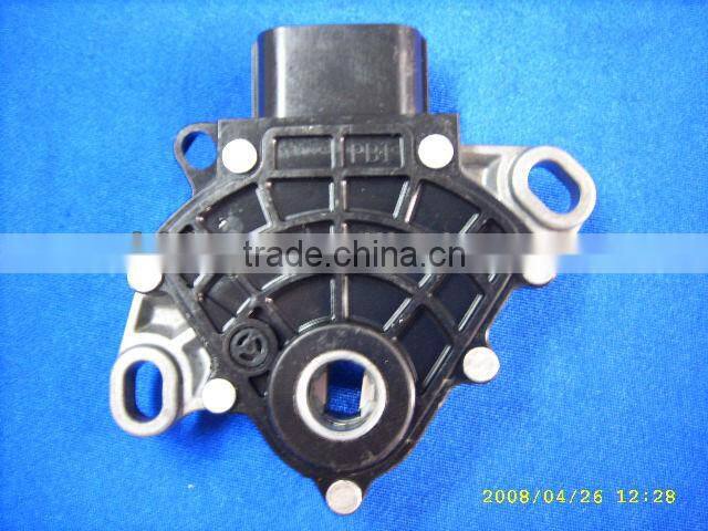 Neutral Switch 84540-33010 For TOYOTA CAMRY HIGHLANDER SIENNA AVALON