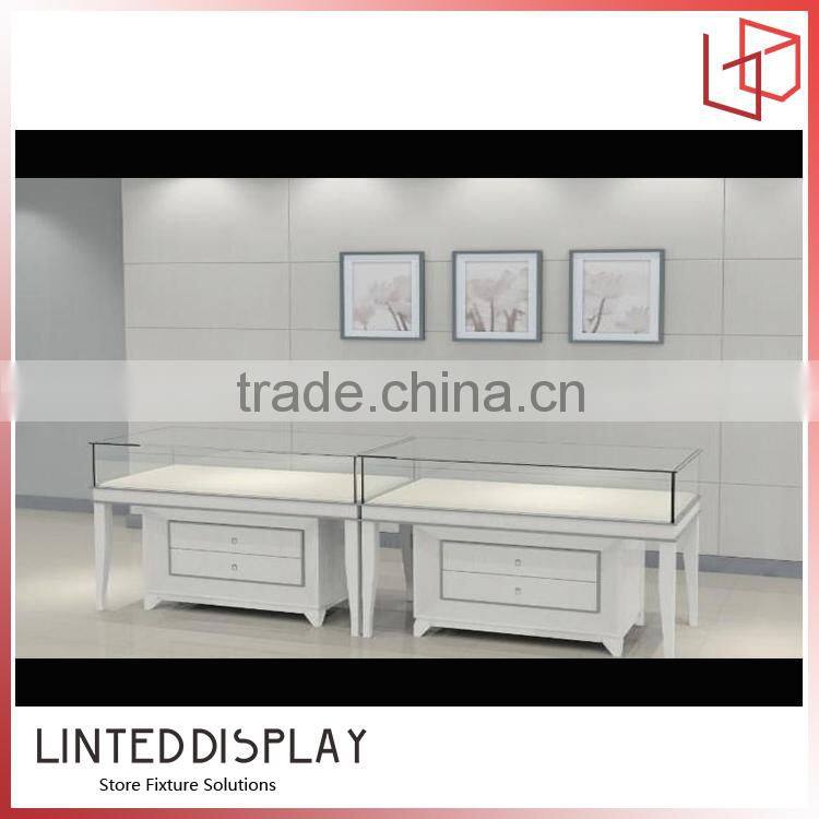 Premium retail jewelry display cabinets