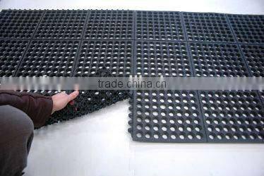 rubber hole mats