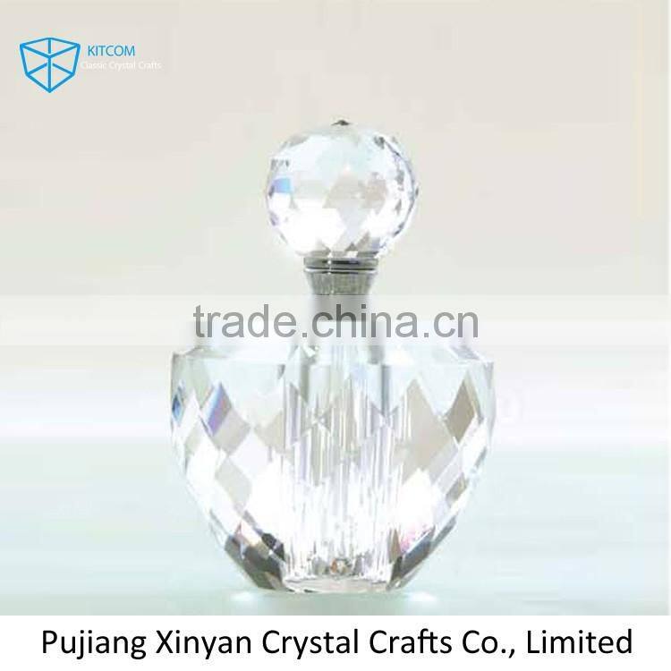 New products custom design crystal empty perfume bottle with reasonable price