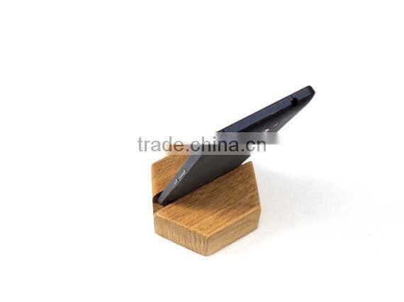High Quality Solid Wood Customization Laser Logo Mobile Phone Stand Simple and Cheap Oak Wooden Phone Stand Pad Holder Set OME