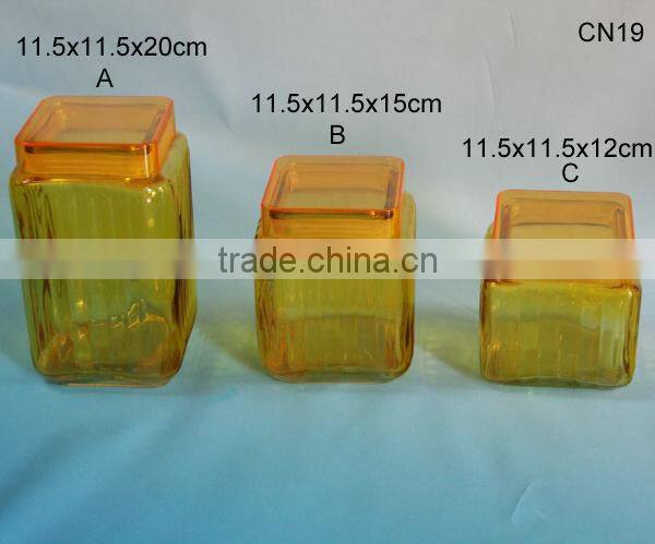 beatiful yellow clear square empty glass jars with plastic lid