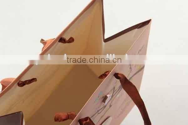 Printed Foldable Gift Bag With 3D Butterfly Patterns/Shopping Paper Bag