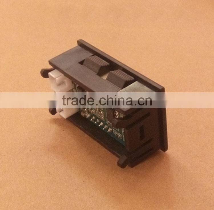 Red/Blue/Green digital tube Embedded digital thermometer DC4.5-12V powered embedded digital thermometer