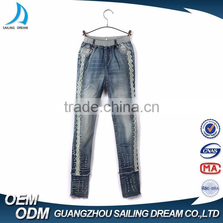 Cheap new style fray hem comfortable light blue lace stitched slim fit new design jeans for girls